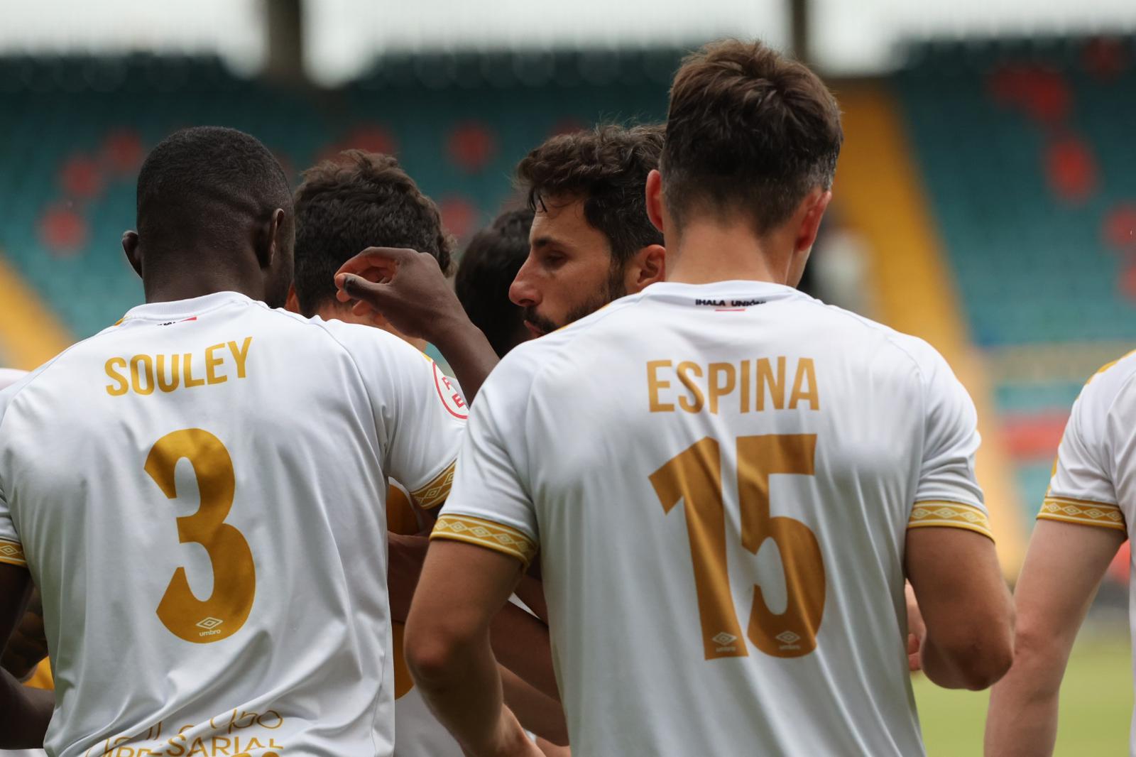 Un Salamanca CF UDS lanzado no se basta y mira ya al playoff de ascenso