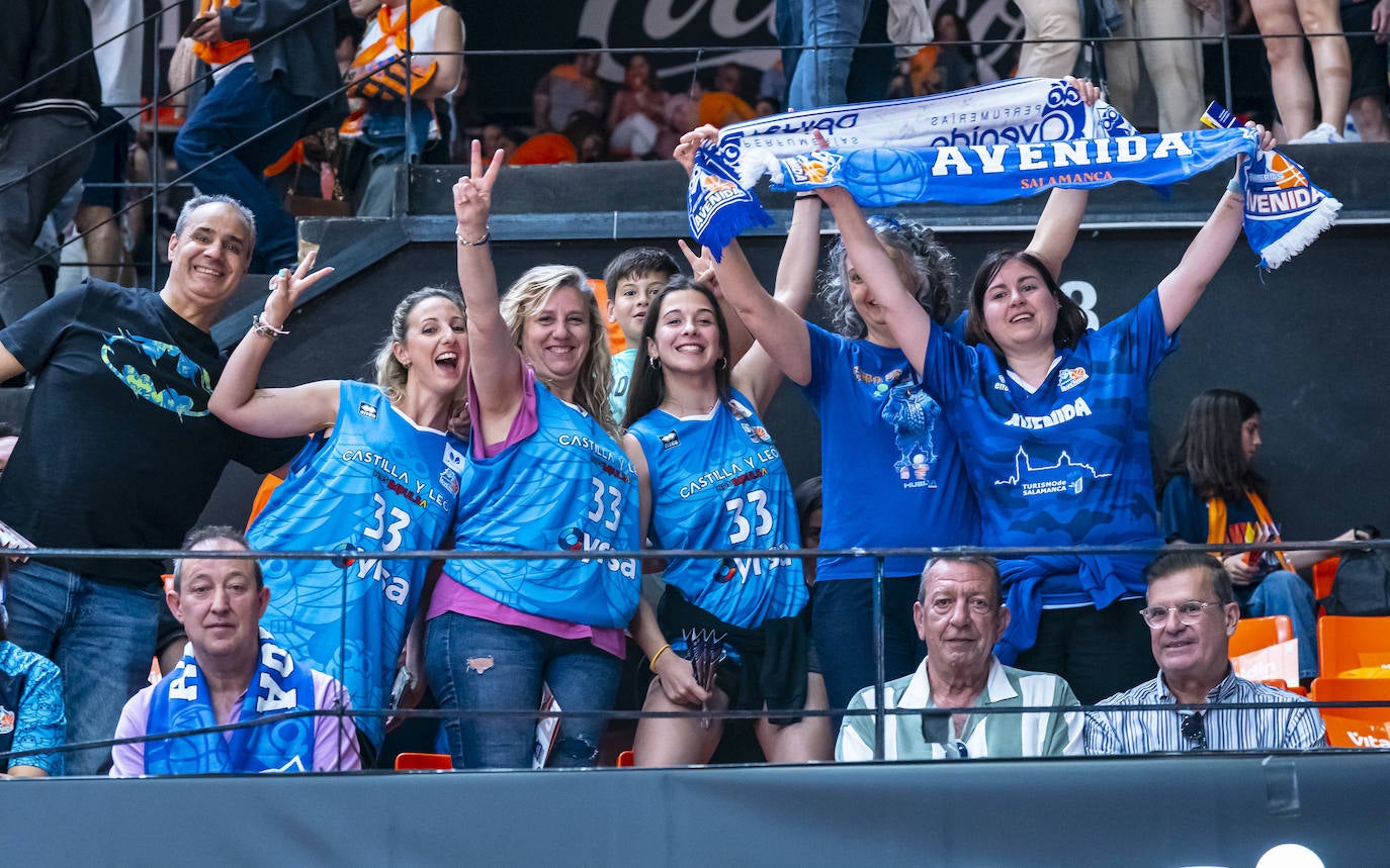 El partido entre Avenida y Valencia Basket en imágenes