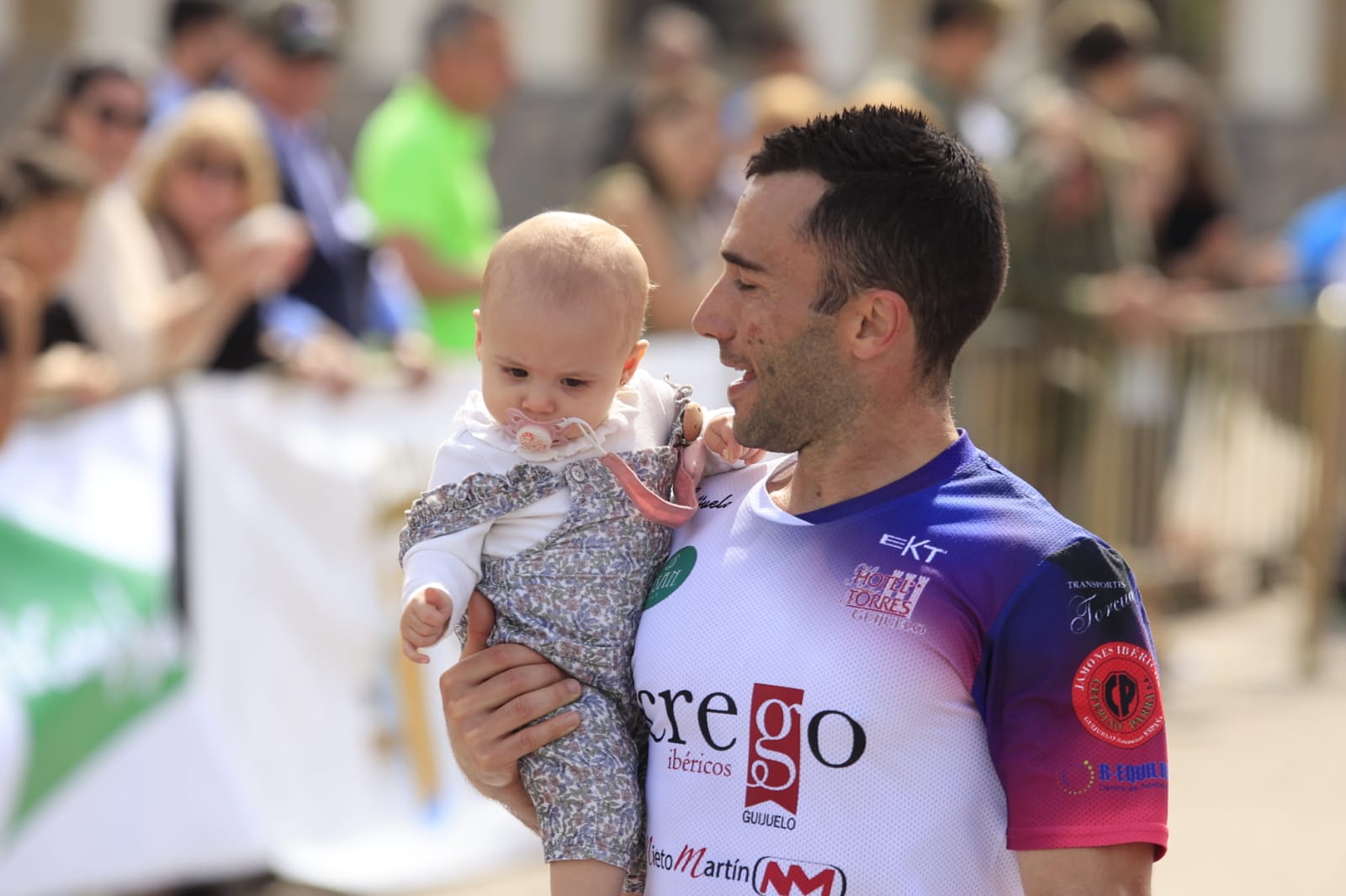 La XII Carrera Cívico-Militar &#039;San Fernando&#039; de Salamanca, en imágenes