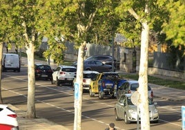 Imagen de tráfico intenso en la avenida de San Agustín.