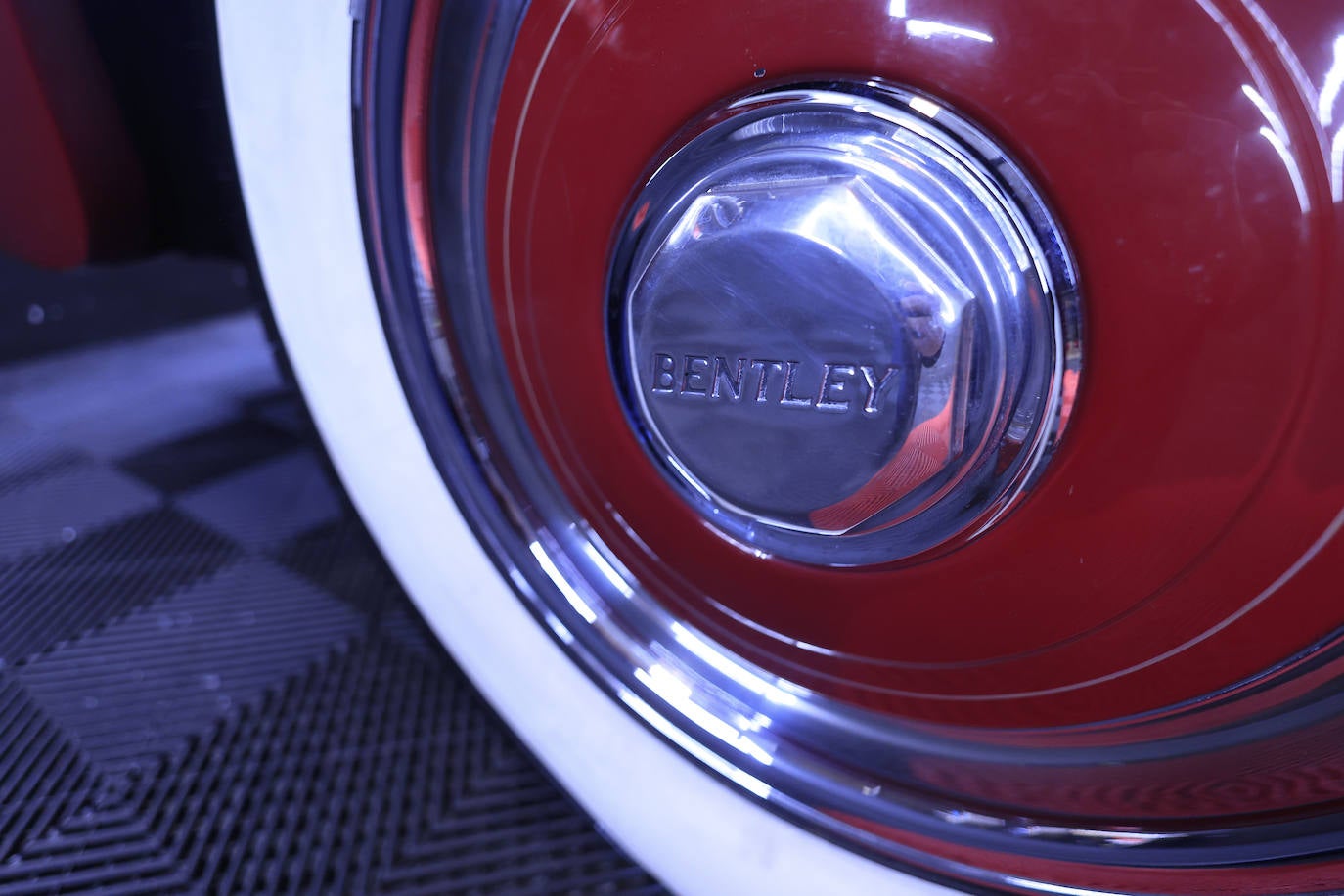 Un Bentley de 1955 cuidado al detalle y recuperado desde Salamanca