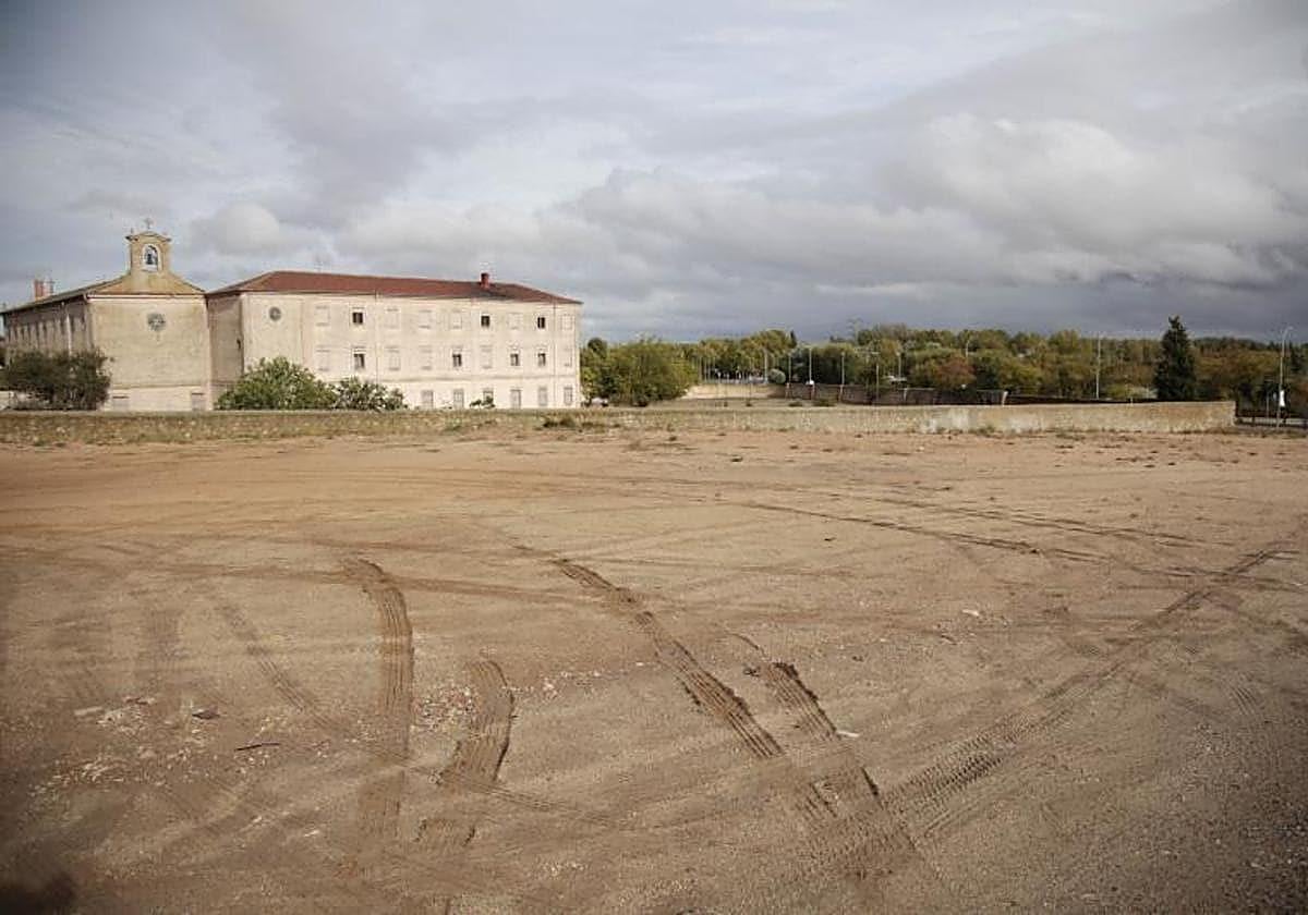 Solar en el que está prevista la construcción del nuevo centro de salud.
