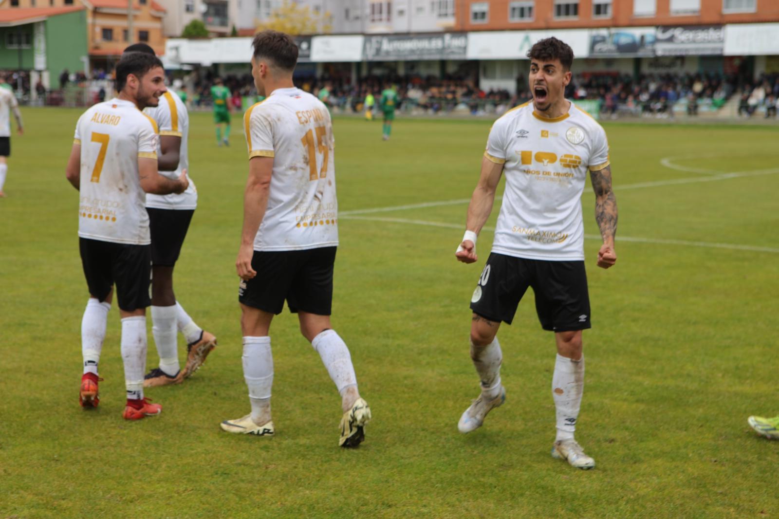 El Salamanca UDS inicia el play-off de ascenso con victoria