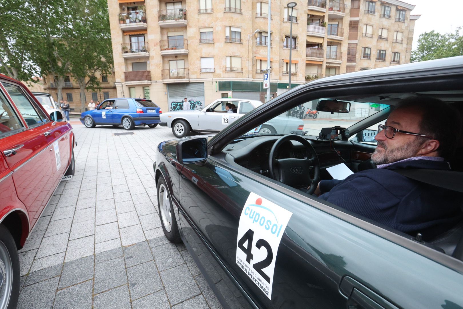 Salamanca acoge un rally urbano de regularidad con vehículos clásicos