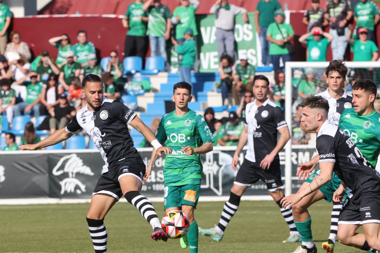 El partido entre Unionistas CF y CD Arenteiro en imágenes