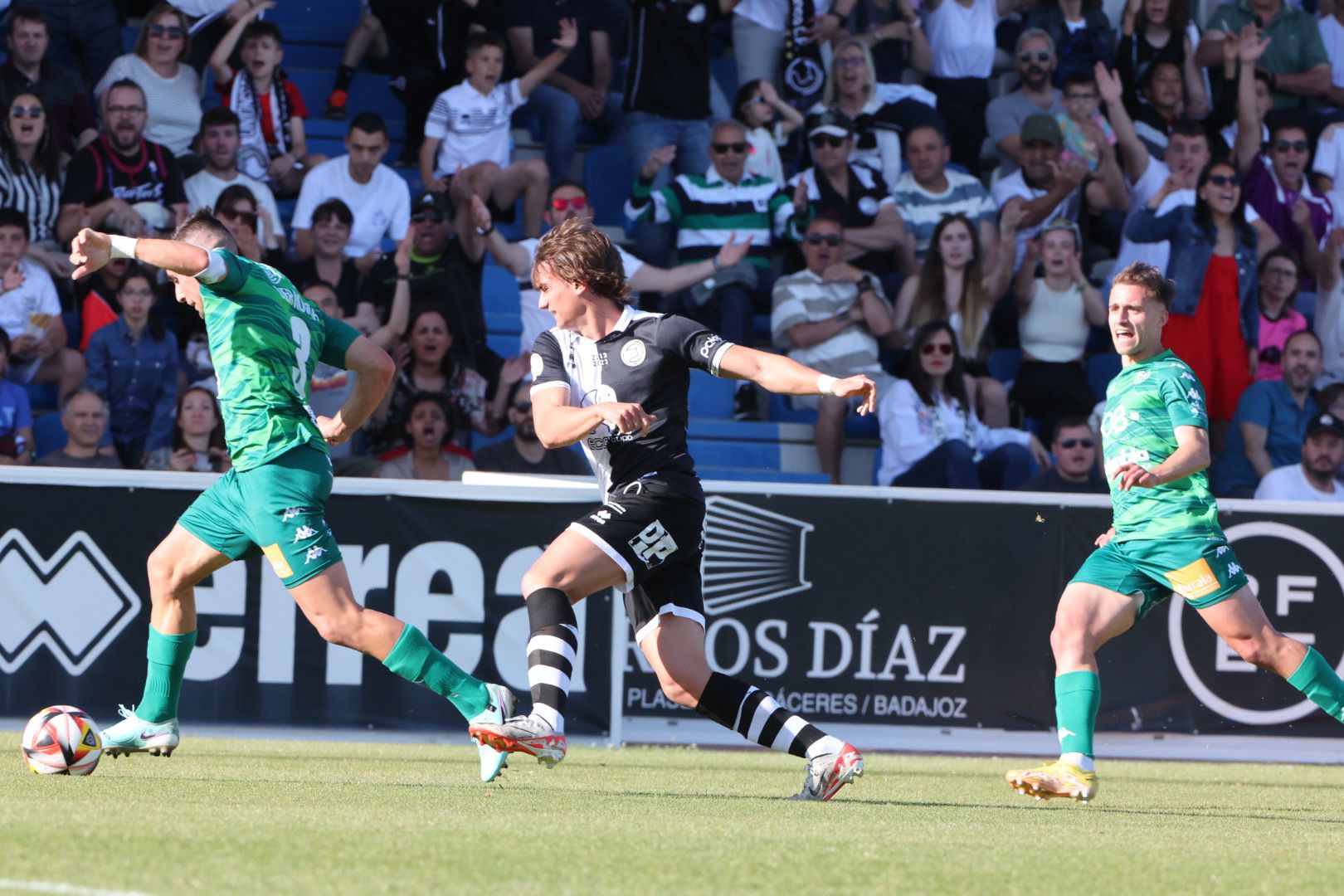 El partido entre Unionistas CF y CD Arenteiro en imágenes