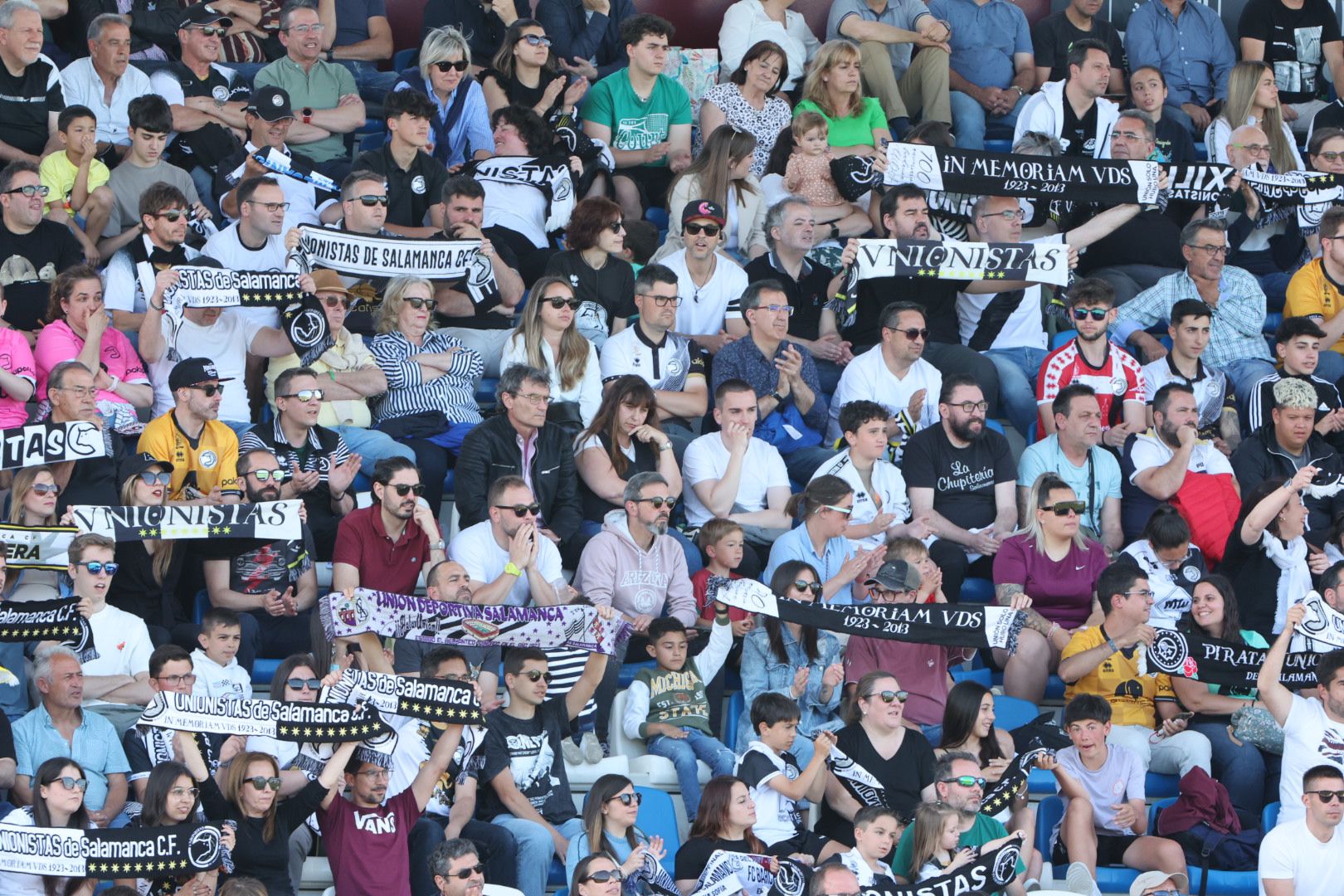 El partido entre Unionistas CF y CD Arenteiro en imágenes