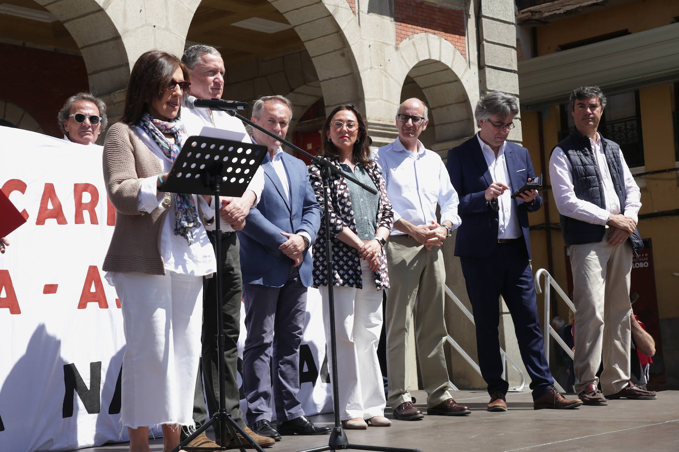 Salmantinos apoyan en Zamora la reapertura del tren Ruta de la Plata