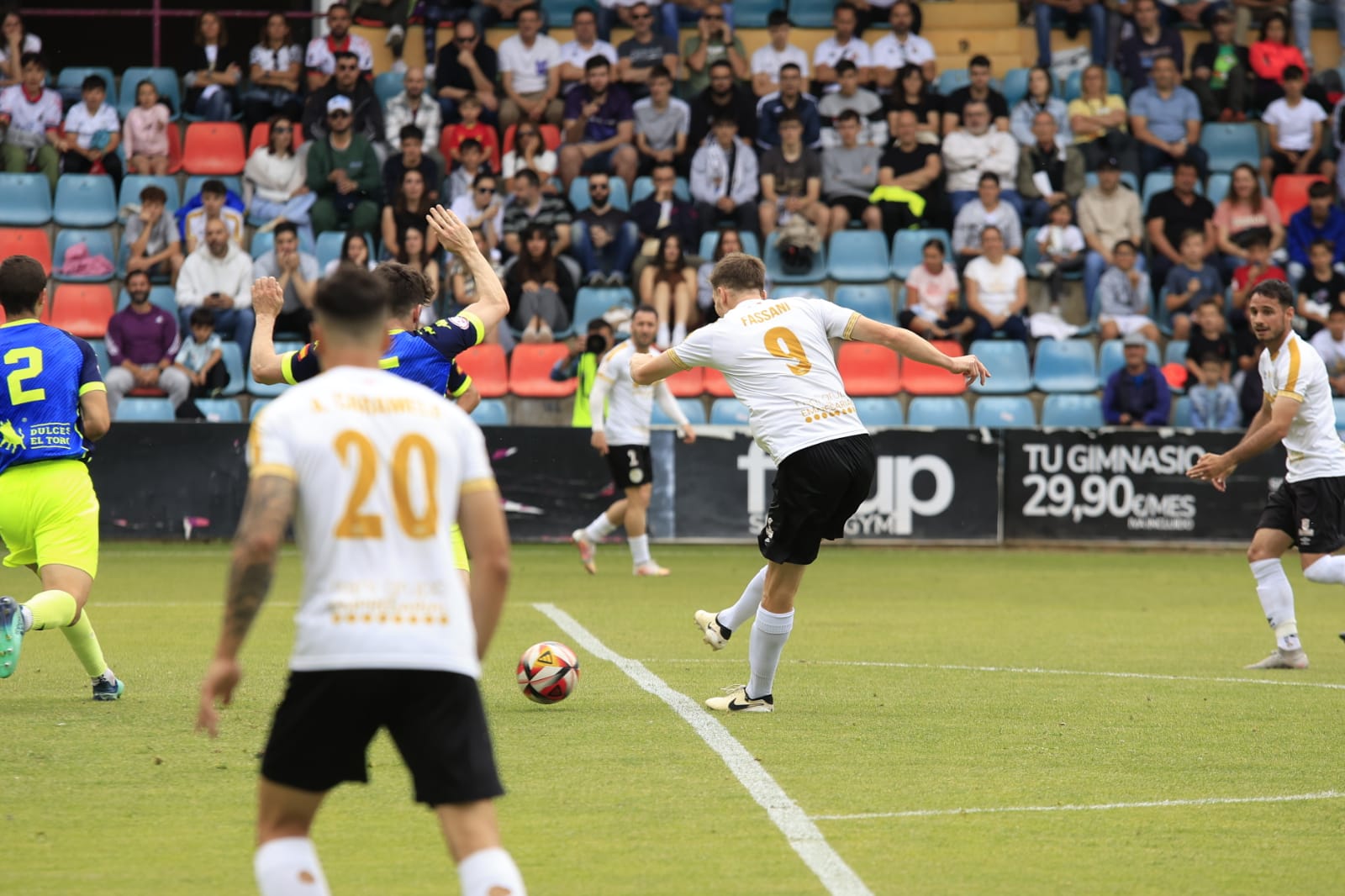 El Salamanca UDS-Atlético Tordesillas, en imágenes