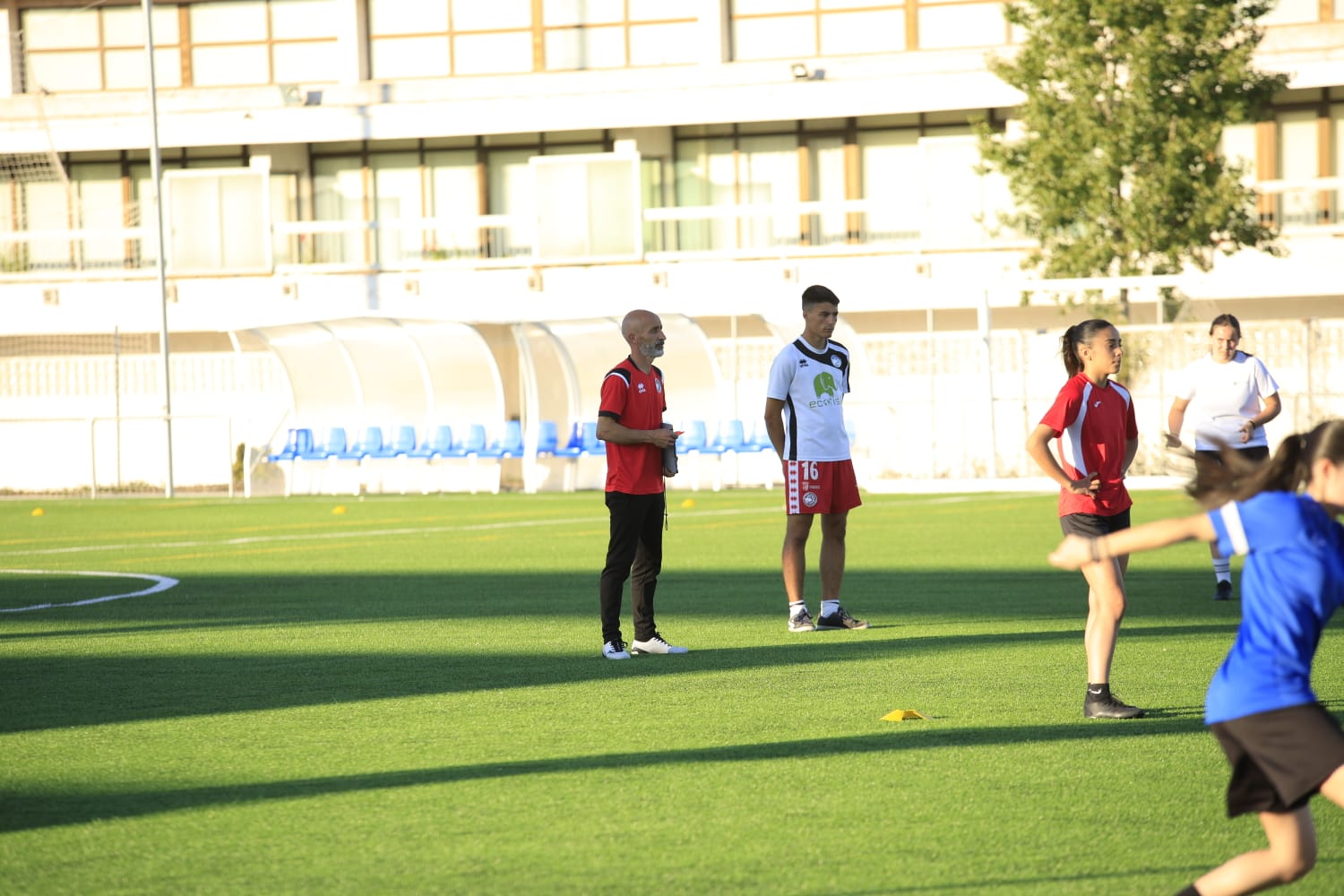 Comienzan las captaciones para el equipo femenino de Unionistas con 16 jugadoras