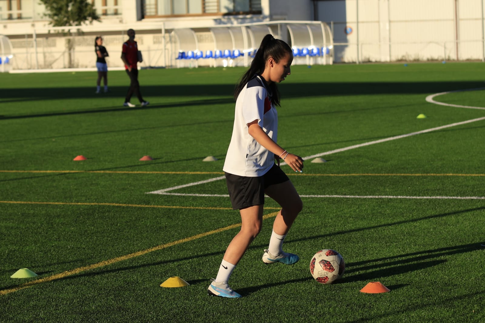 Comienzan las captaciones para el equipo femenino de Unionistas con 16 jugadoras