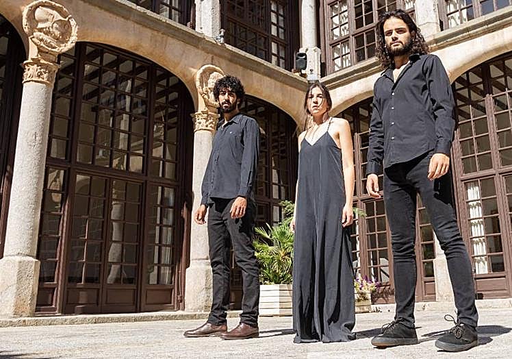 La agrupación musical El Portal de Carmen.