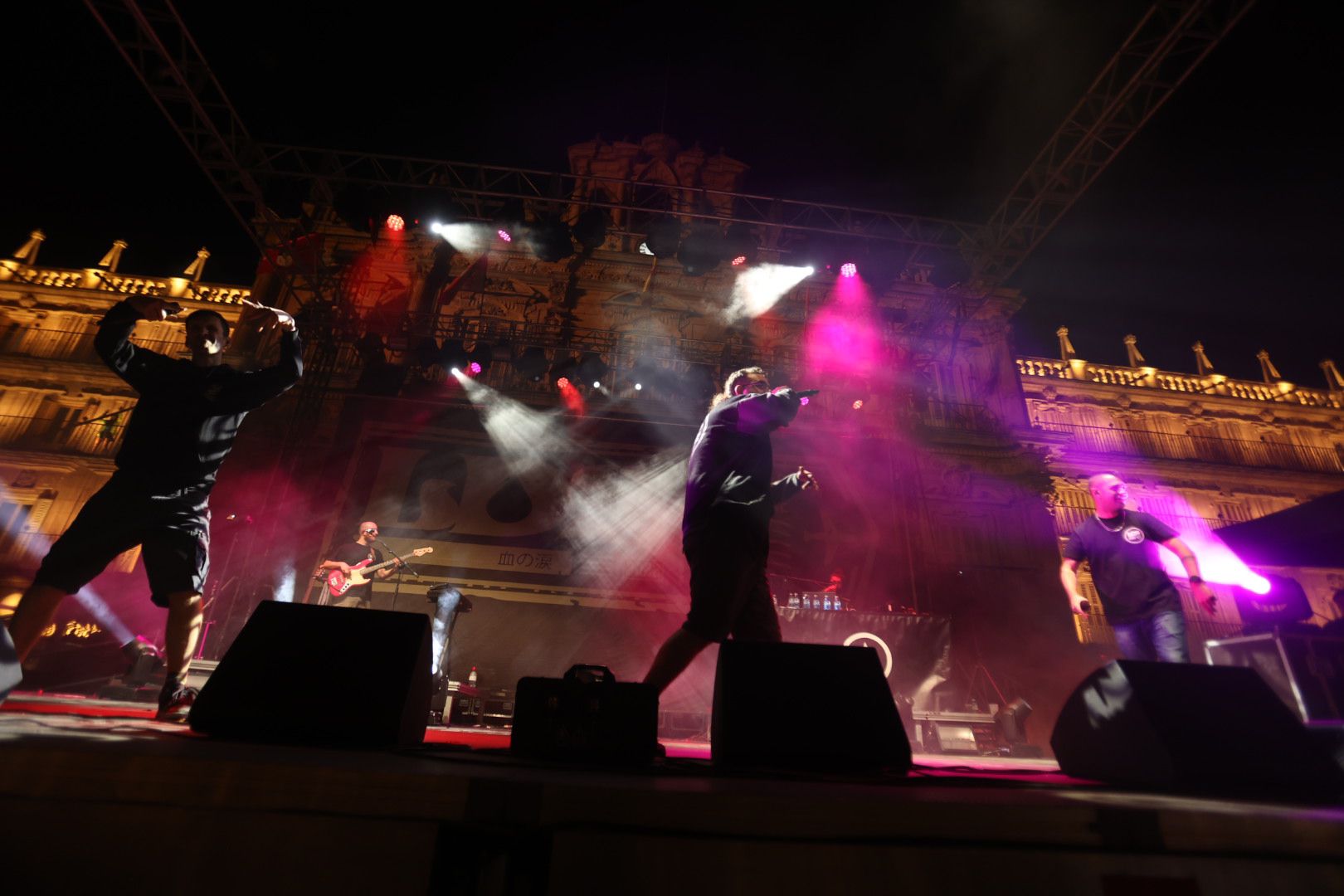 Lágrimas de Sangre &#039;celebra&#039; en una noche mágica en la Plaza Mayor