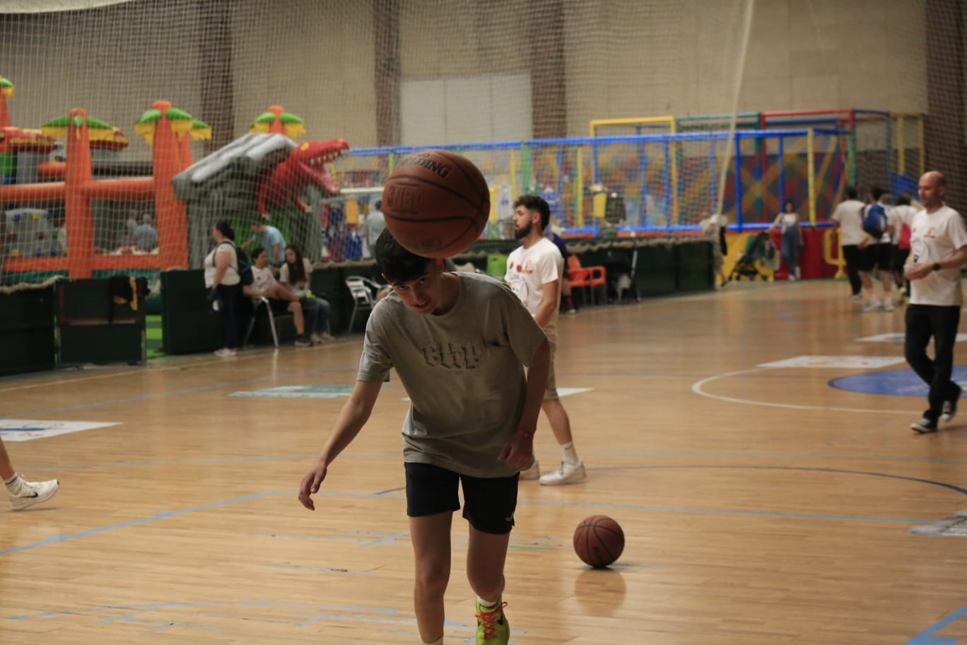 El baloncesto salmantino se une a favor de Cheto y la Asociación de Tumores Cerebrales