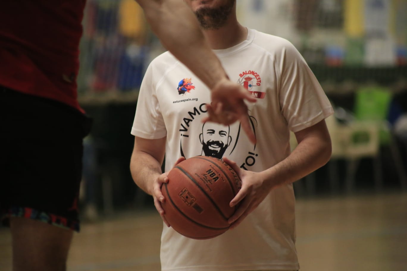 El baloncesto salmantino se une a favor de Cheto y la Asociación de Tumores Cerebrales