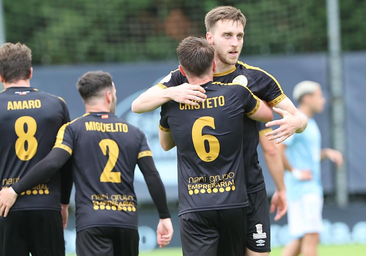 En imágenes, la victoria del Salamanca CF UDS en la ida de la eliminatoria por el ascenso