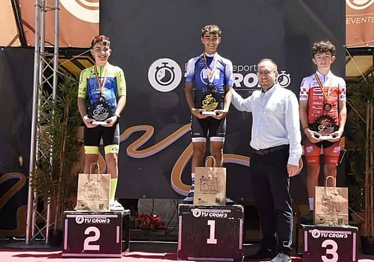 Samuel Zapatero se llevó la victoria en infantiles masculino.