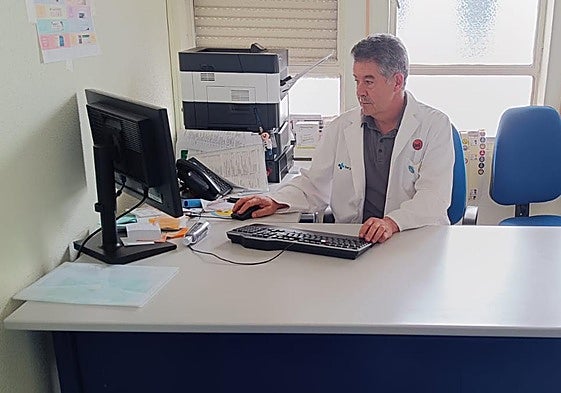 José Martín Ruano. Pediatra del centro de salud de San Juan, Salamanca