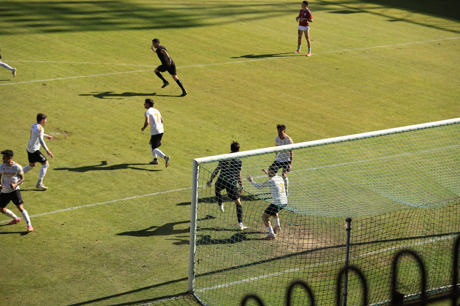 Del penalti de Amaro parado por Villanueva a los dos palos finales