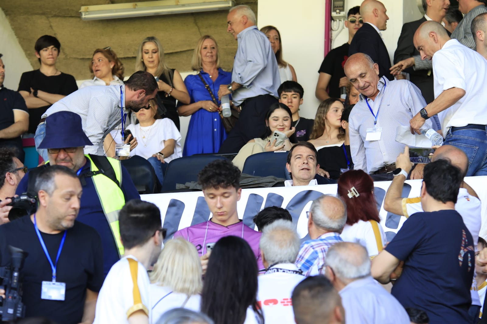 El palco del Helmántico, repleto