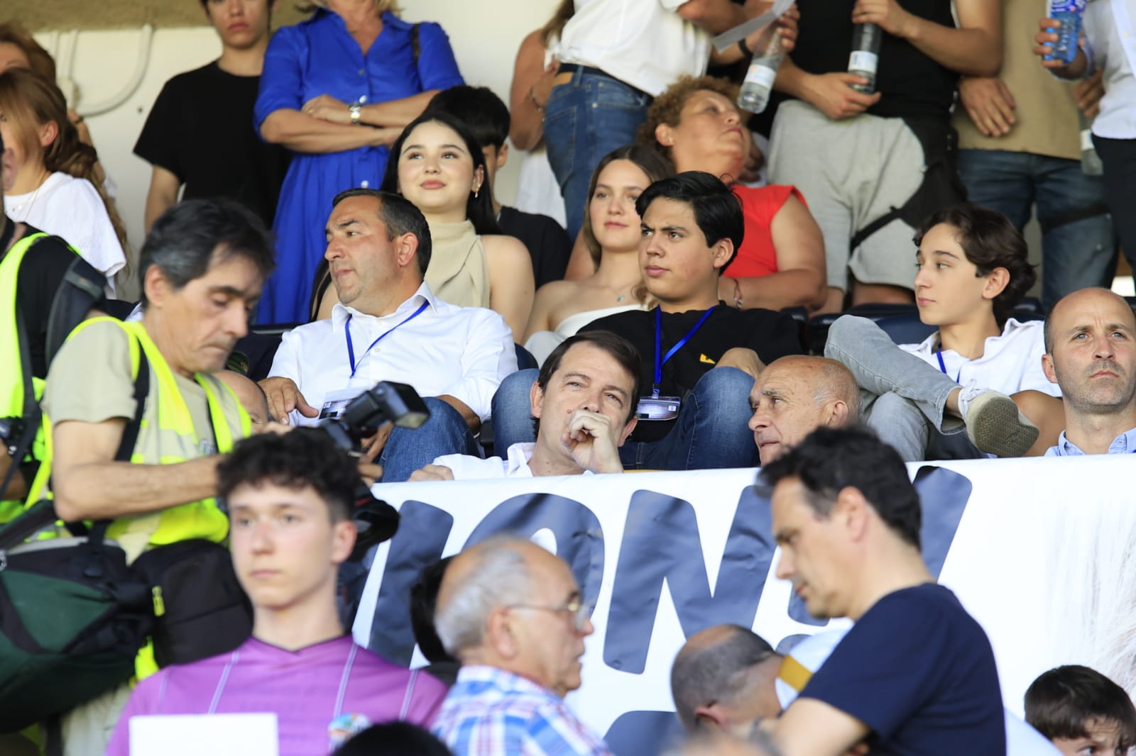 El palco del Helmántico, repleto