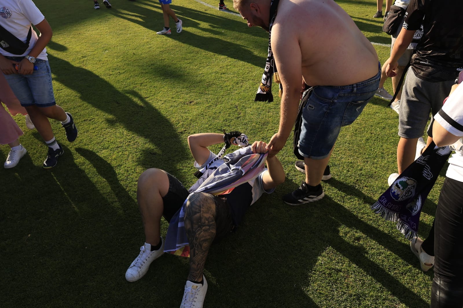 Celebración en el estadio del ascenso del Salamanca UDS a Segunda RFEF