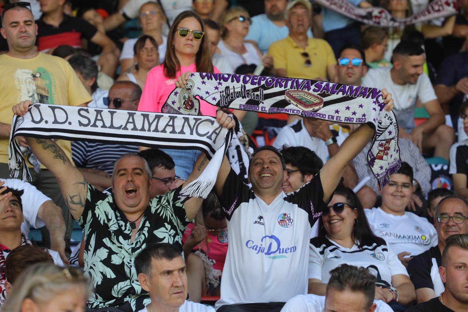 La grada del Helmántico, en la final por el ascenso a Segunda RFEF