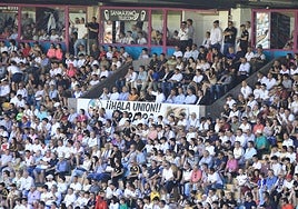 Palco en el último partido en el Helmántico