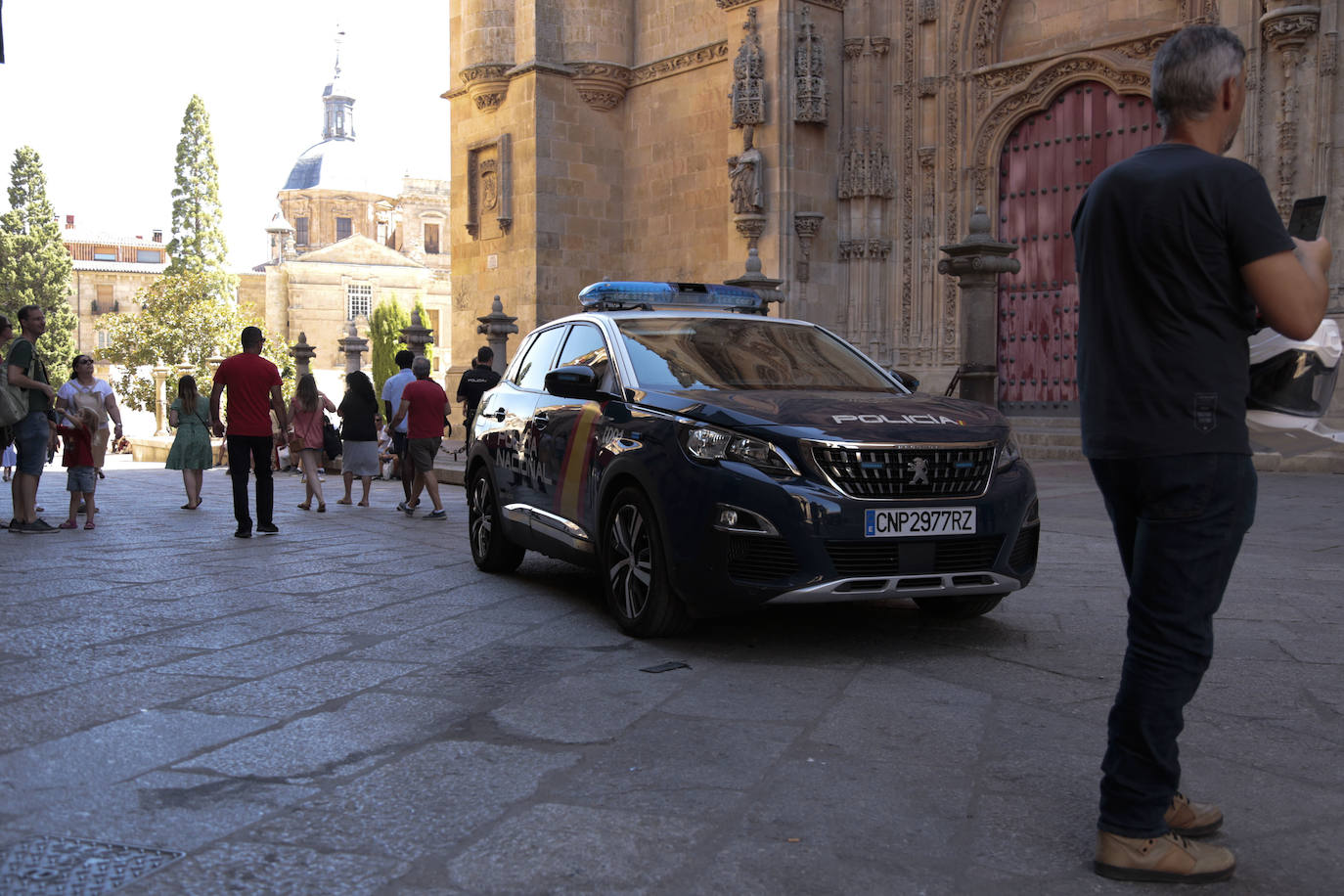 Patrulla de la Policía Nacional en Salamanca.