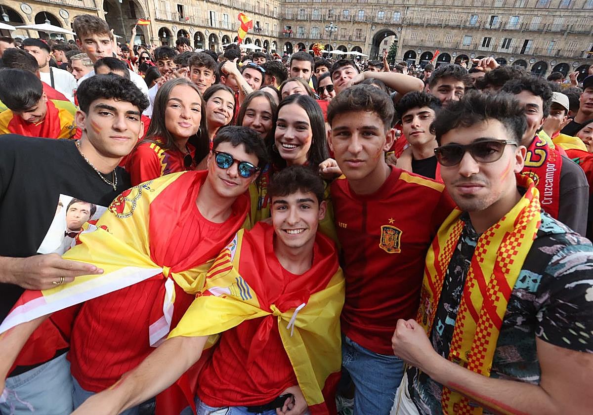 La Plaza Mayor espera la victoria de La Roja