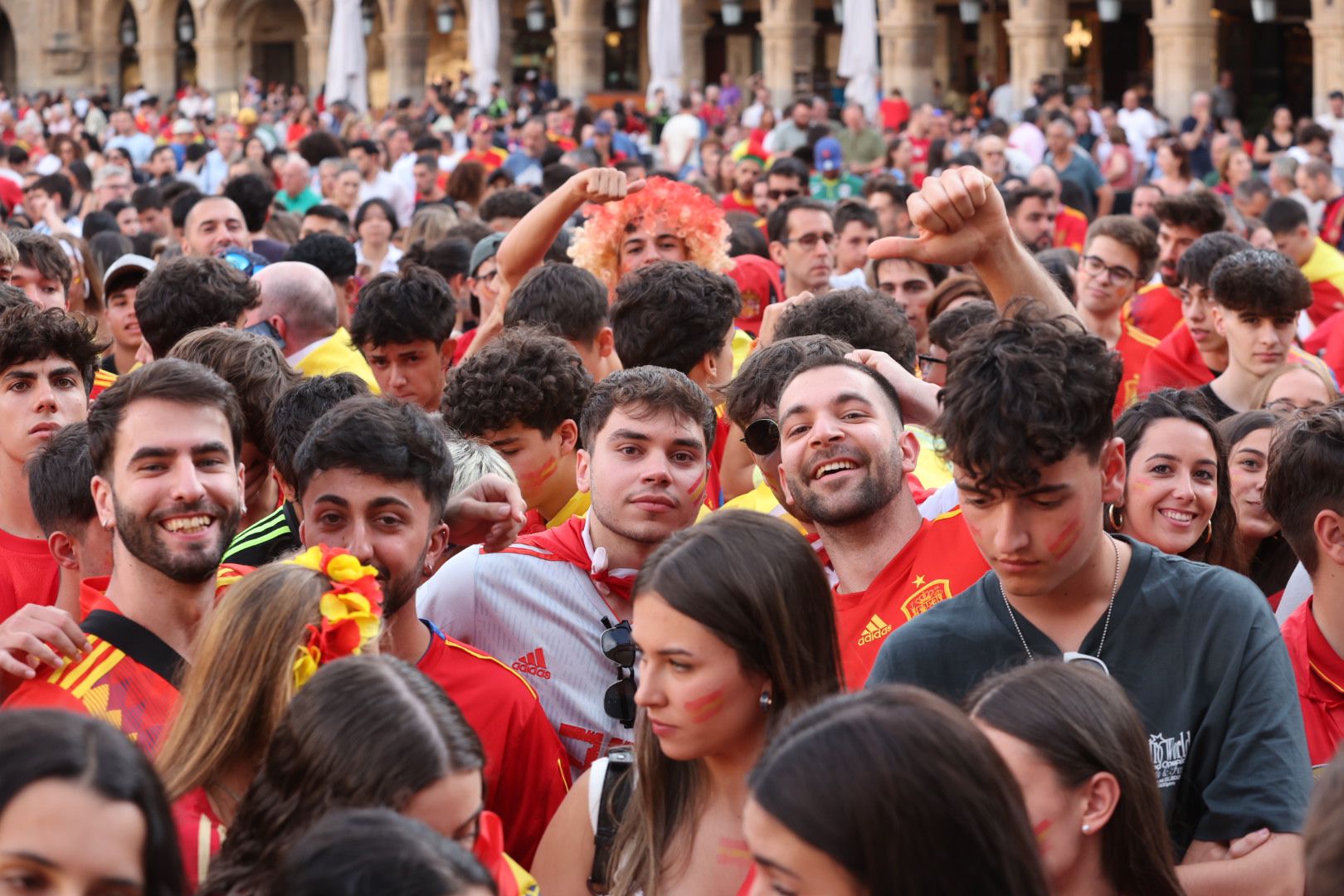 La Plaza Mayor espera la victoria de La Roja