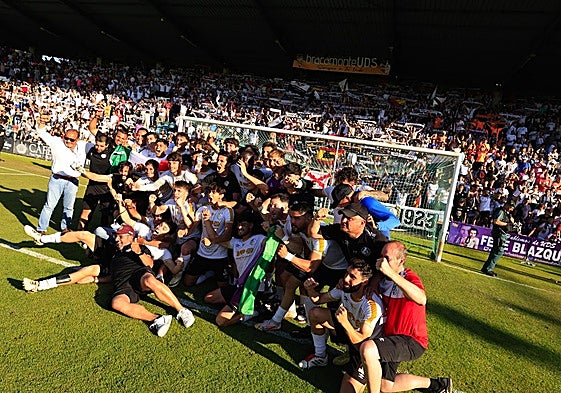 Estadio Helmántico. Ascenso del Salamanca CF UDS a Segunda RFEF