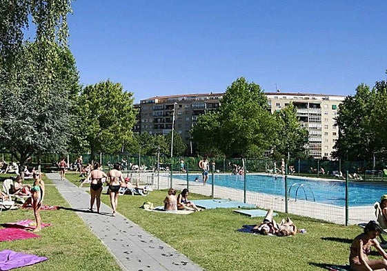 Piscinas municipales de Garrido.