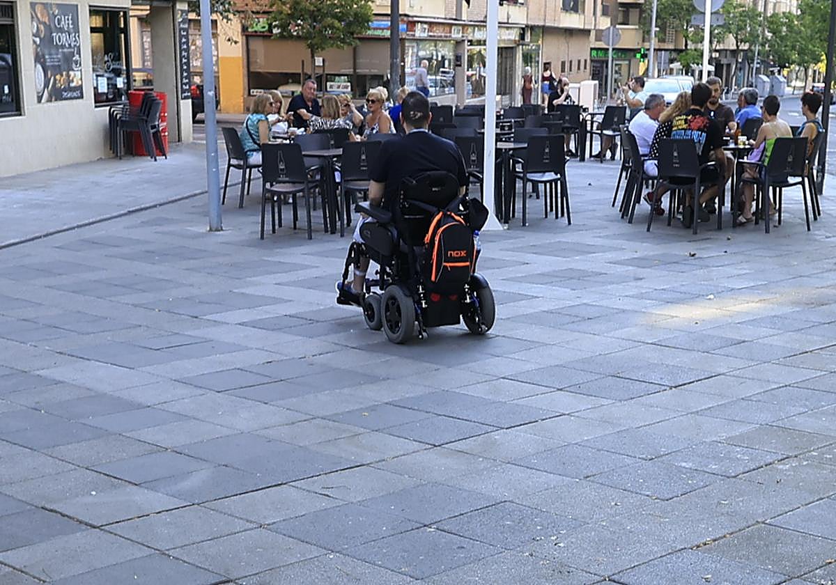 Salamanca sigue siendo una ciudad complicada para las personas con discapacidad
