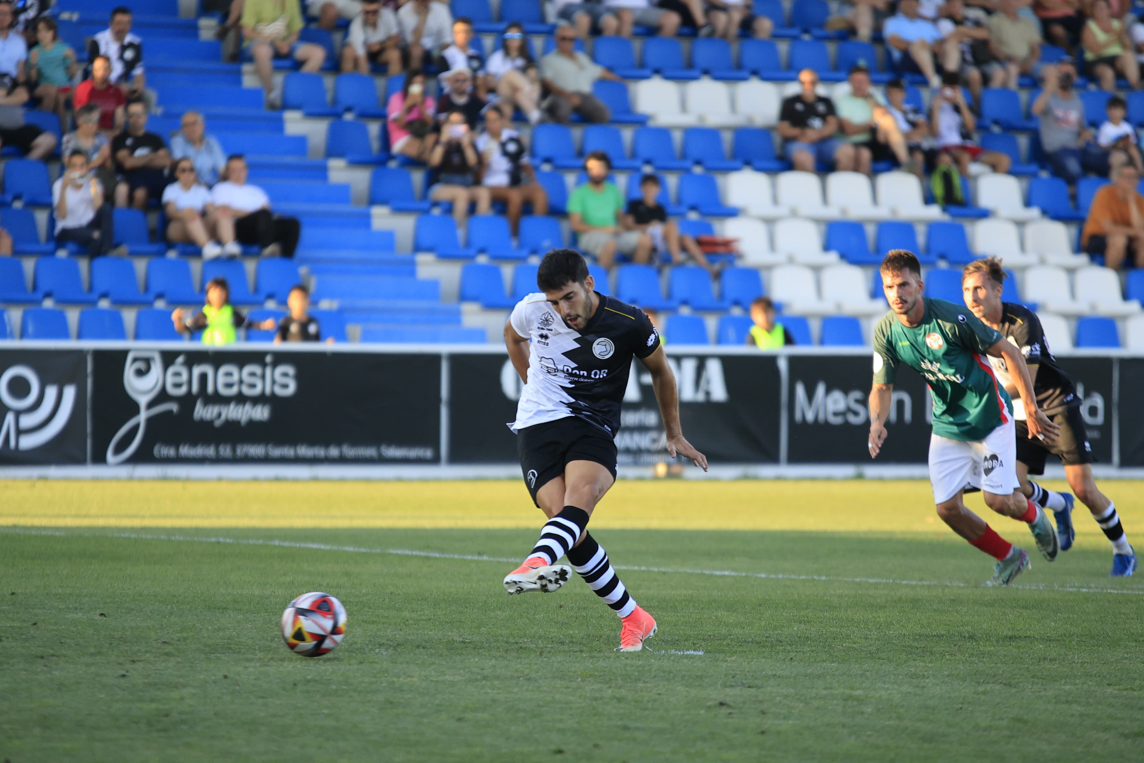 Unionistas se estrena en el Reina Sofía con victoria ante el Zamora