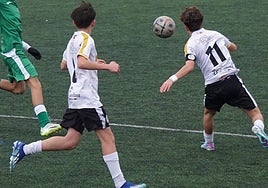 Un partido de la cantera del Salamanca UDS en el Tori.