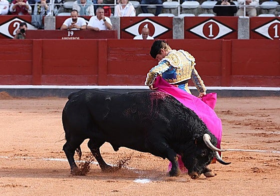 Ismael Martín triunfa en el último de la Feria en La Glorieta