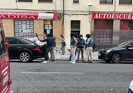 Momento de la detención en la calle Filiberto Villalobos.