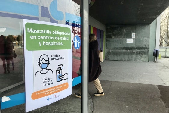 Cartel de aviso en un Hospital.