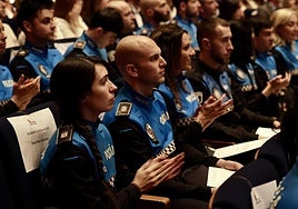 Agentes de la Policía Local de Salamanca durante la entrega de medallas.