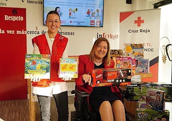 Nuria Martín e Isabel Campo en la presentación de la campaña.