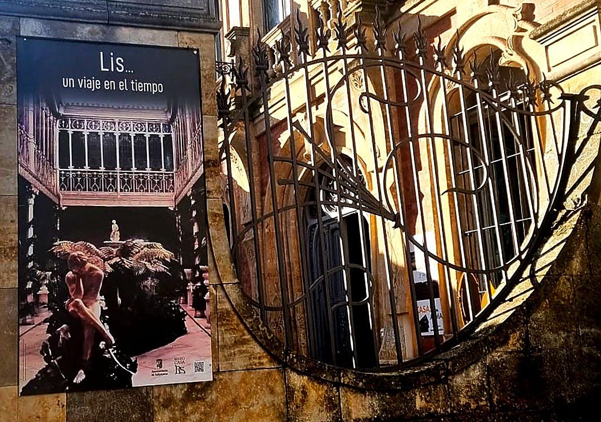 Entrada a la Casa Lis.