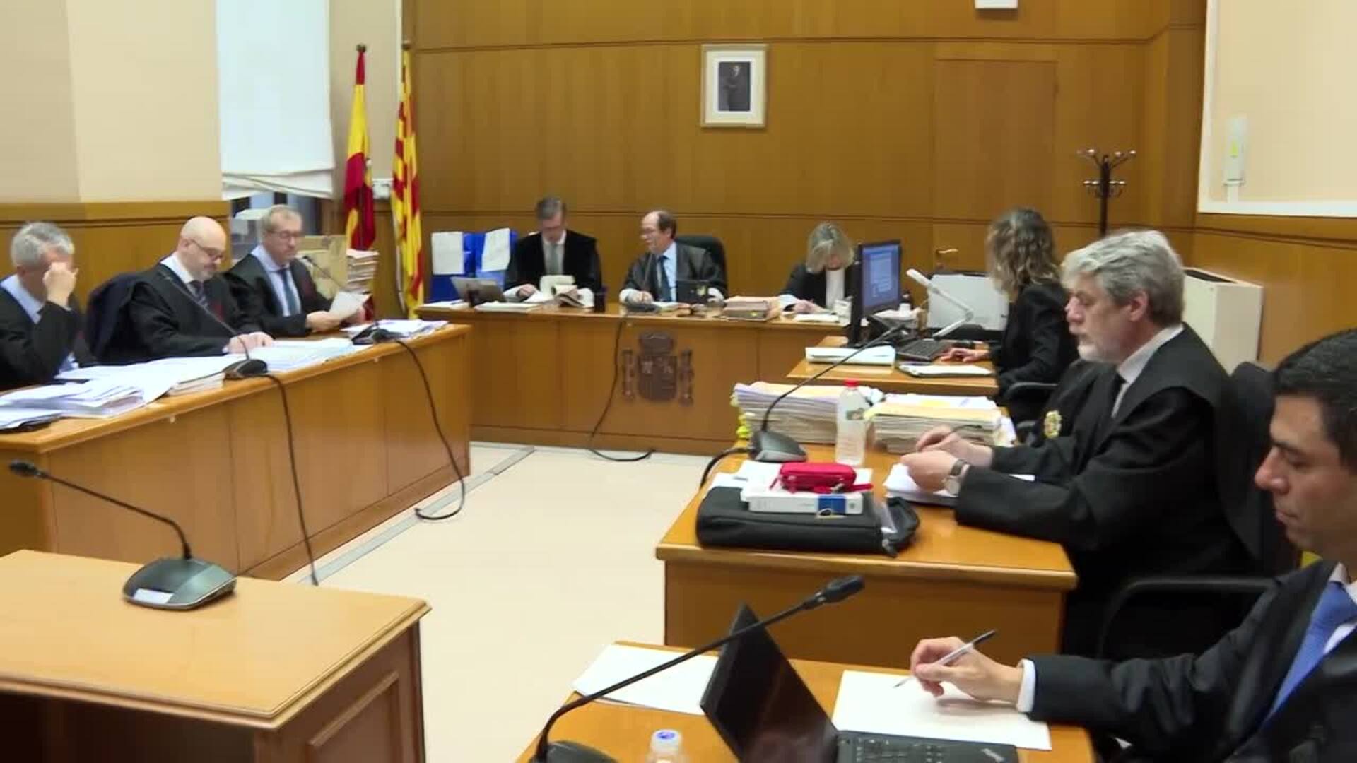 Empieza el juicio a Pedro Varela acusado de difundir discurso de odio en la Librería Europa