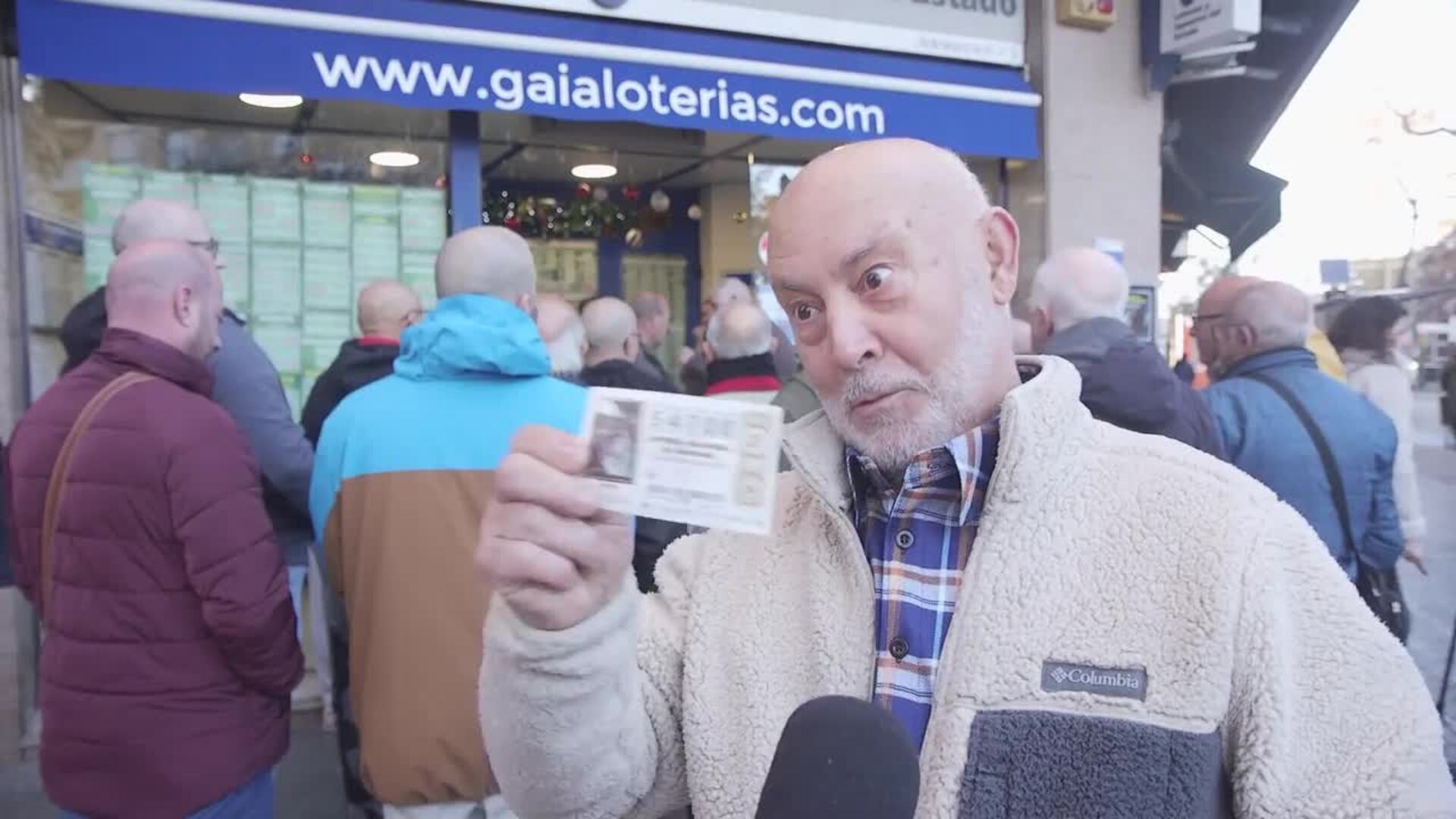 Sortea Administración de lotería sortea décimos entre calvos para devolverles ...