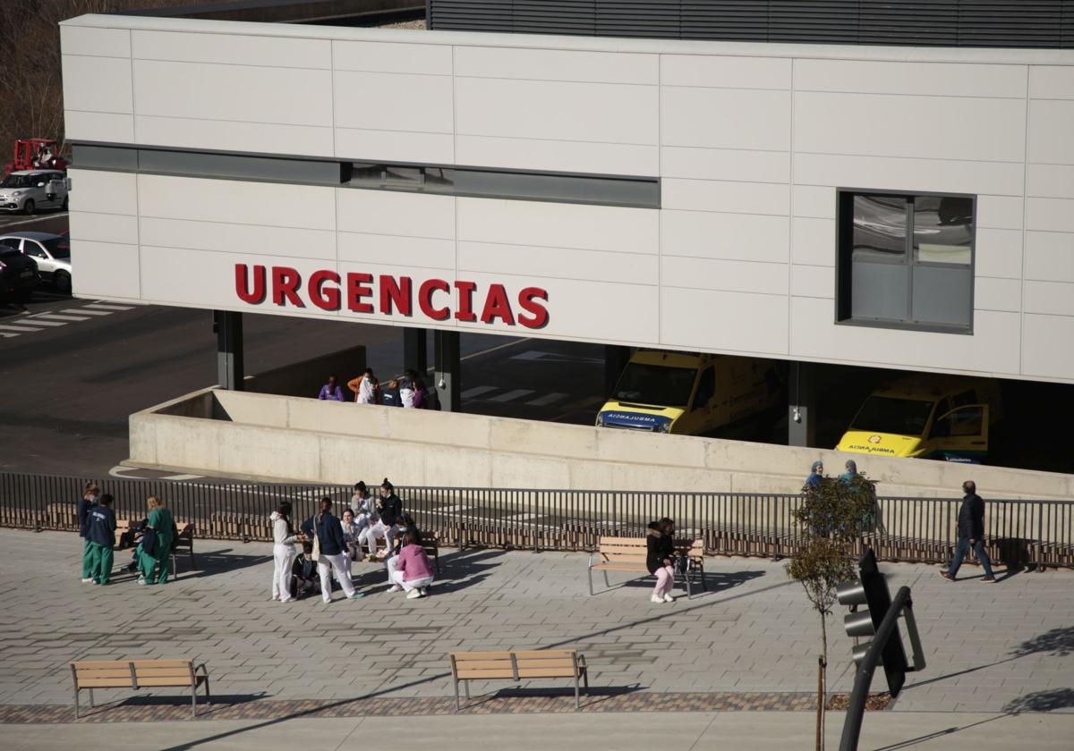 El acceso a Urgencias del Hospital Clínico Universitario de Salamanca.