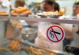 Cartel de 'prohibido fumar' en un establecimiento