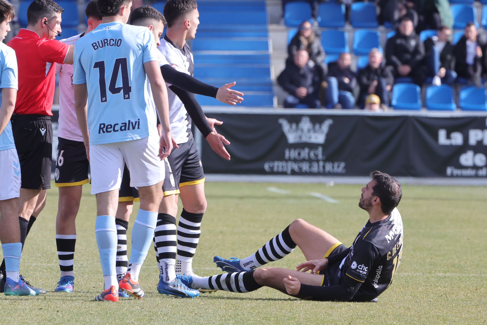 El partido entre el Unionistas y el Celta B, en imágenes