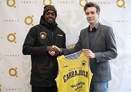 Antonio Dinis, junto al director de Comunicación de Tebrio, José Ángel Sanz.