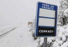 Subida a la Peña de Francia cortada al tráfico en una imagen de archivo.