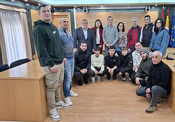 Inauguración del Programa Mixto de Formación y Empleo realizada en el Ayuntamiento de Carbajosa.